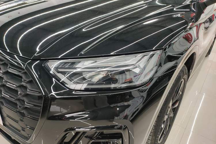 Used Audi Q5L 2025 40 TFSI Luxury Dynamic Edition Left Front Headlight