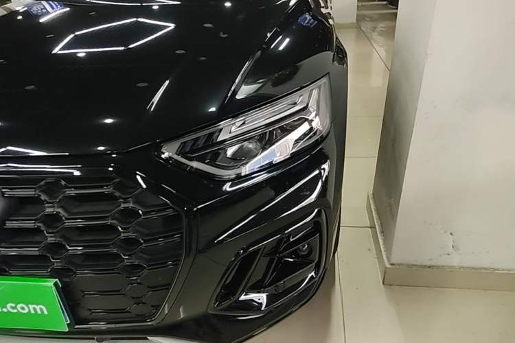 Used Audi Q5L 2025 40 TFSI Luxury Dynamic Edition Left Front Headlight