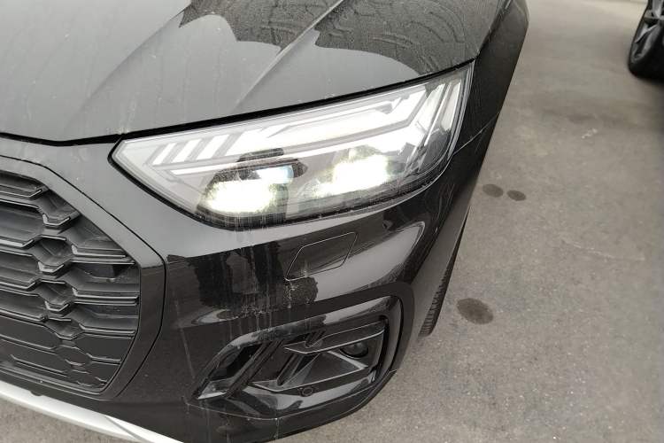 Used Audi Q5L 2025 45 TFSI Prestige Dynamic Edition Left Front Headlight