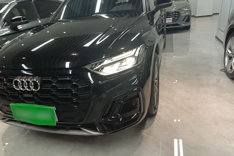 Used Audi Q5L 2025 quattro 45th Anniversary Edition 40 TFSI Luxury Dynamic Model Left Front Headlight