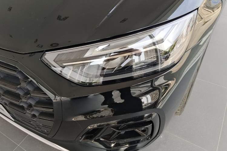 Used Audi Q5L 2025 45 TFSI Luxury Dynamic Edition Left Front Headlight