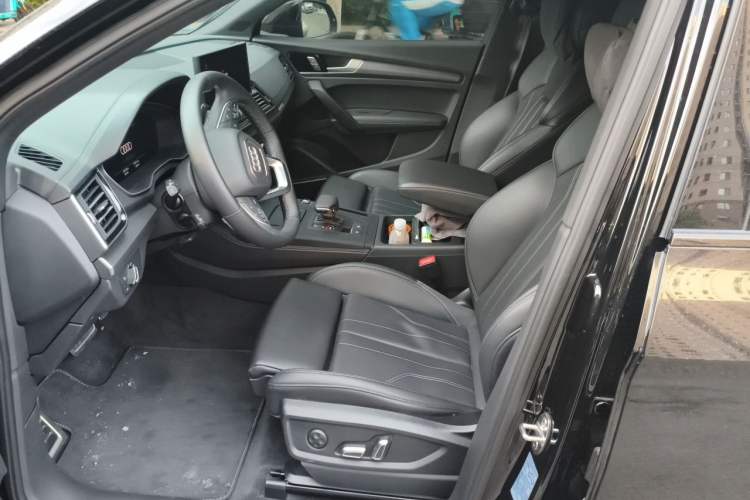 Used Audi Q5L 2025 45 TFSI Luxury Dynamic Edition Left Front Seat