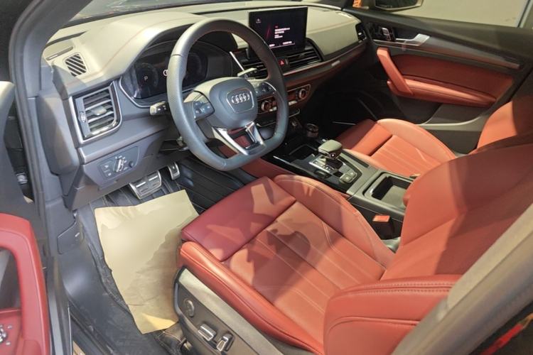 Used Audi Q5L 2025 45 TFSI Luxury Dynamic Edition Left Front Seat