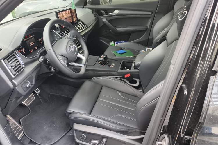 Used Audi Q5L 2025 40 TFSI Luxury Dynamic Edition Left Front Seat