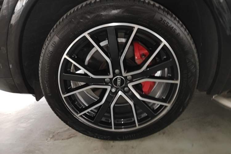 Used Audi Q5L 2025 45 TFSI Prestige Dynamic Edition Left Front Wheel Hub