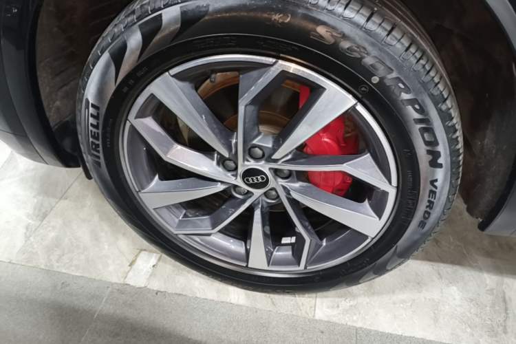 Used Audi Q5L 2025 40 TFSI Luxury Dynamic Edition Left Front Wheel Hub