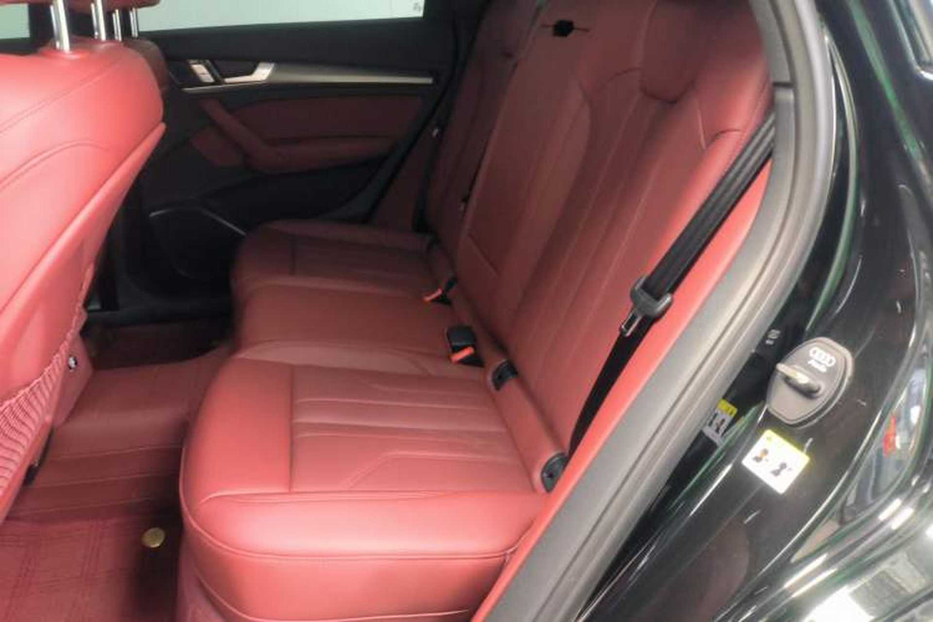 Used Audi Q5L 2025 quattro 45th Anniversary Edition 40 TFSI Luxury Dynamic Model Left Rear Seat