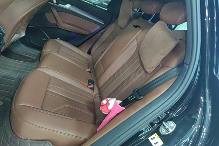Used Audi Q5L 2025 45 TFSI Luxury Dynamic Edition Left Rear Seat