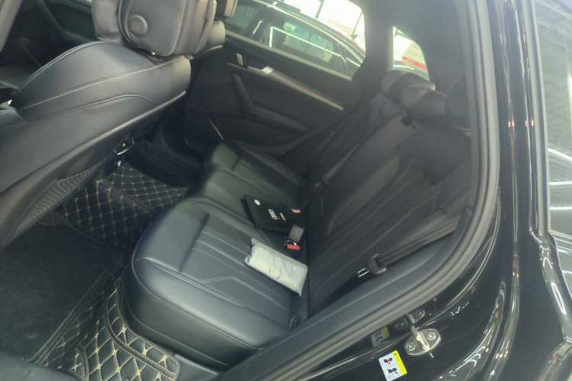 Used Audi Q5L 2025 40 TFSI Luxury Dynamic Edition Left Rear Seat