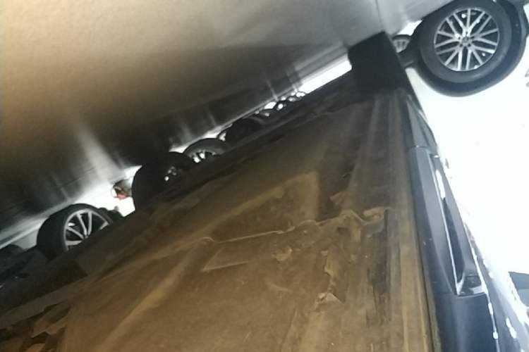 Used Audi Q5L 2025 45 TFSI Luxury Dynamic Edition Left Side Sill