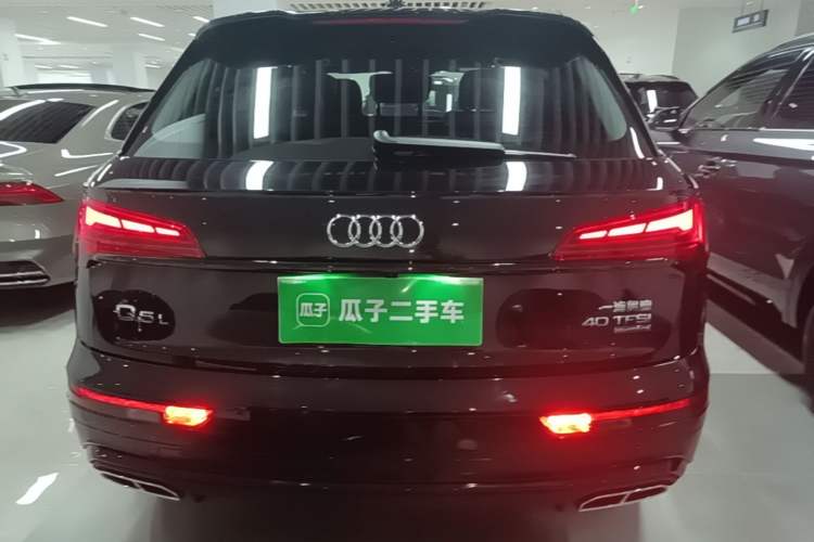 Used Audi Q5L 2025 quattro 45th Anniversary Edition 40 TFSI Luxury Dynamic Model Rear