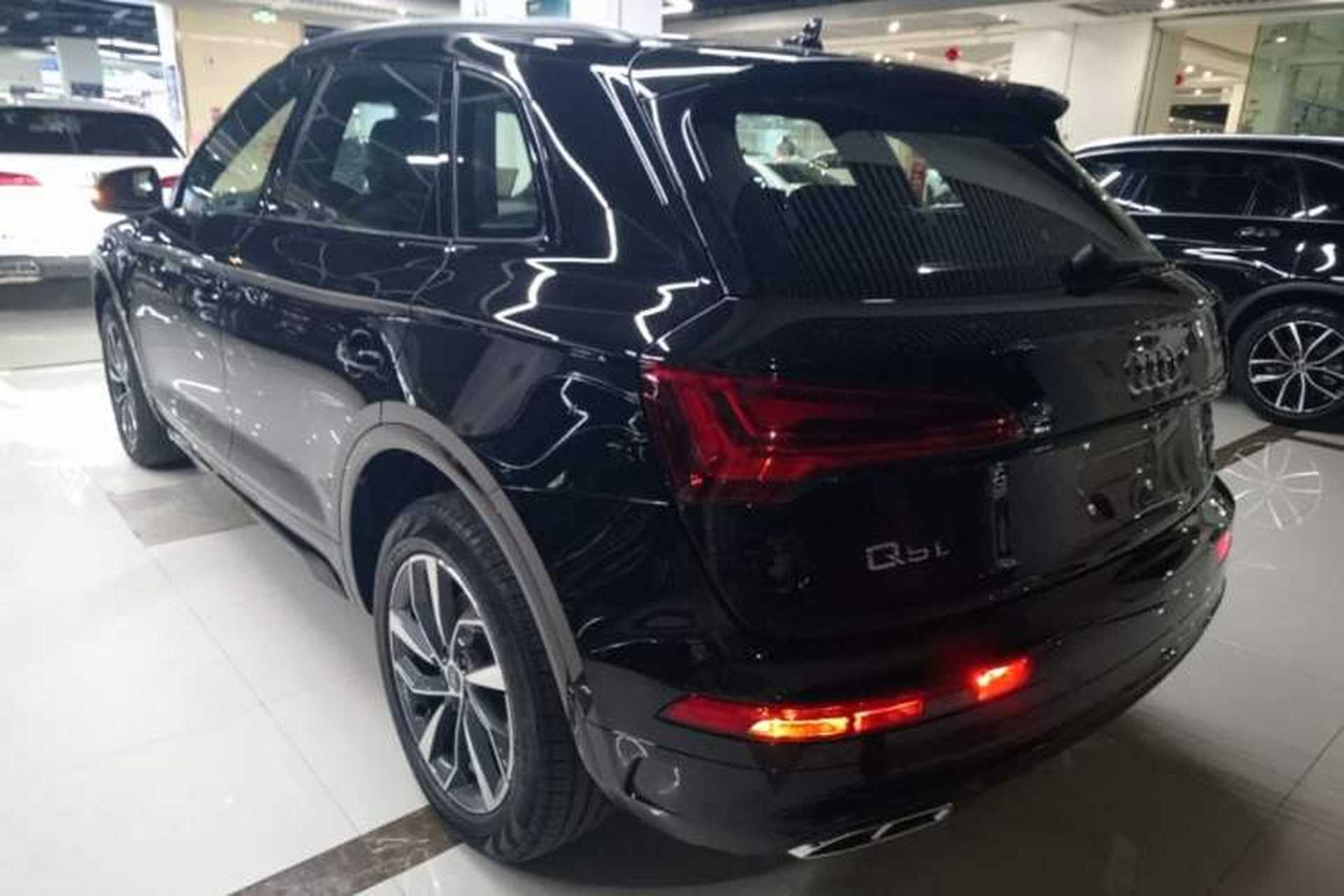 Used Audi Q5L 2025 40 TFSI Luxury Dynamic Edition Rear Left 45 Deg