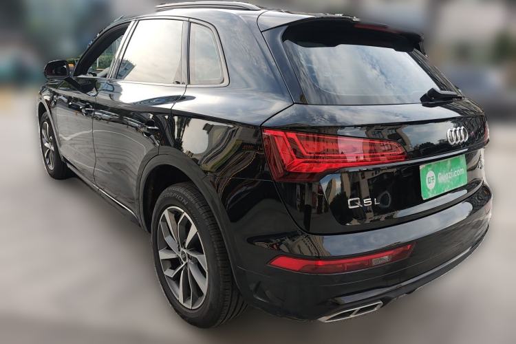 Used Audi Q5L 2025 quattro 45th Anniversary Edition 40 TFSI Luxury Dynamic Model Rear Left 45 Deg