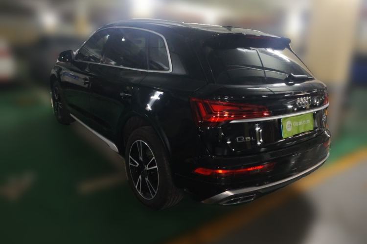 Used Audi Q5L 2025 40 TFSI Fashionable and Dynamic Edition Rear Left 45 Deg
