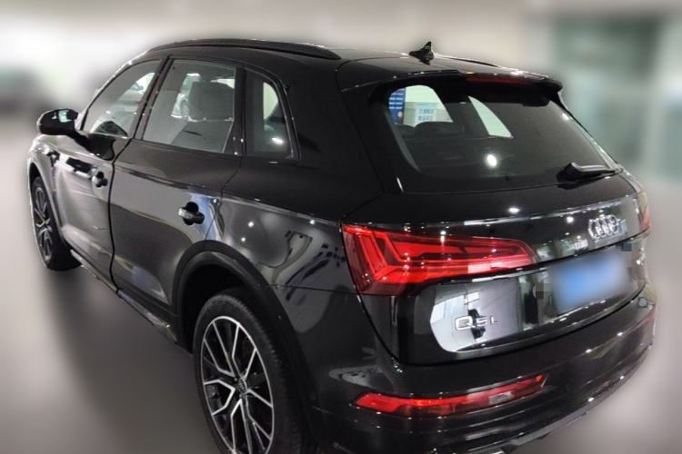 Used Audi Q5L 2025 quattro 45th Anniversary Edition 45 TFSI Luxury Dynamic Model Rear Left 45 Deg