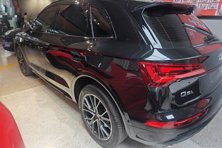 Used Audi Q5L 2025 45 TFSI Luxury Dynamic Edition Rear Left 45 Deg
