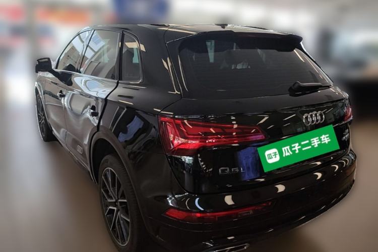 Used Audi Q5L 2025 quattro 45th Anniversary Edition 45 TFSI Luxury Dynamic Model Rear Left 45 Deg