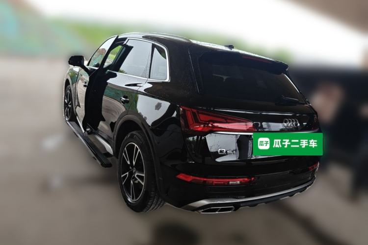 Used Audi Q5L 2025 quattro 45th Anniversary Edition 40 TFSI Sporty and Dynamic Model Rear Left 45 Deg