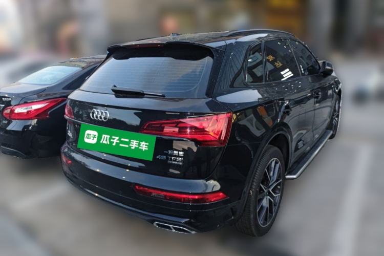 Used Audi Q5L 2025 quattro 45th Anniversary Edition 45 TFSI Luxury Dynamic Model Rear Right 45 Deg