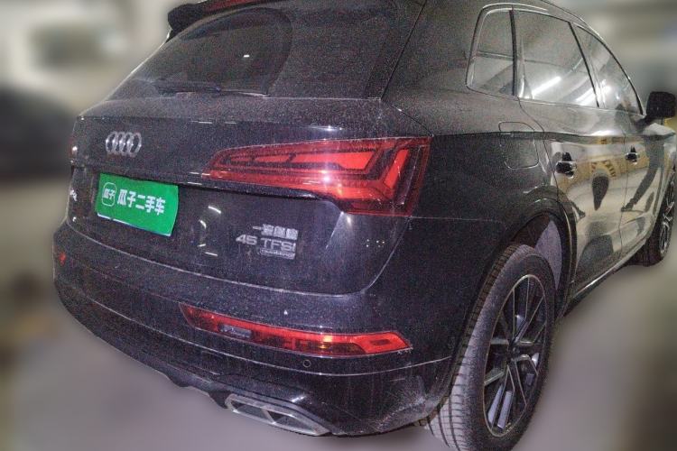 Used Audi Q5L 2025 quattro 45th Anniversary Edition 45 TFSI Luxury Dynamic Model Rear Right 45 Deg