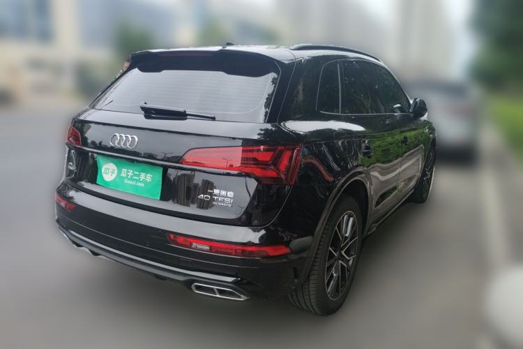Used Audi Q5L 2025 quattro 45th Anniversary Edition 45 TFSI Luxury Dynamic Model Rear Right 45 Deg