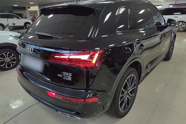 Used Audi Q5L 2025 45 TFSI Luxury Dynamic Edition Rear Right 45 Deg