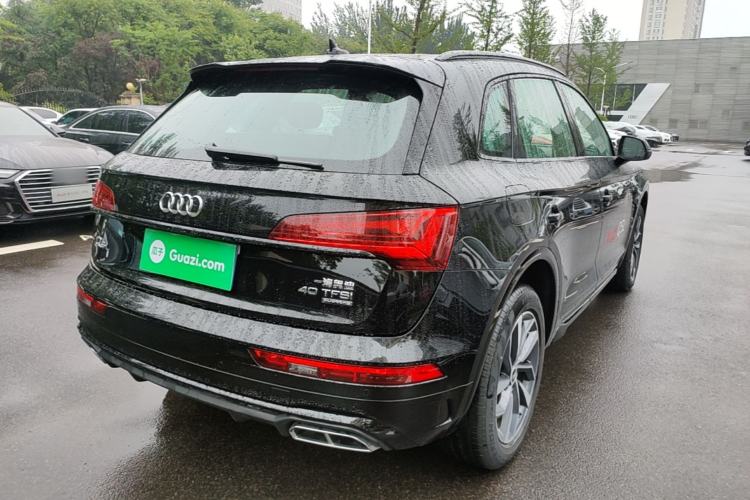 Used Audi Q5L 2025 40 TFSI Luxury Dynamic Edition Rear Right 45 Deg