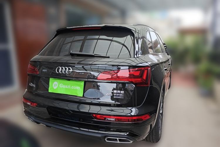 Used Audi Q5L 2025 40 TFSI Luxury Dynamic Edition Rear Right 45 Deg