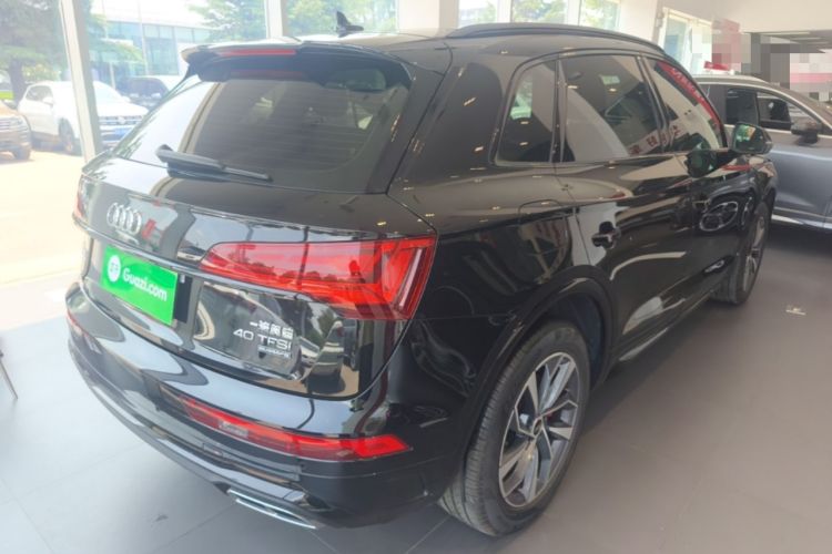 Used Audi Q5L 2025 40 TFSI Luxury Dynamic Edition Rear Right 45 Deg