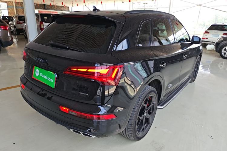 Used Audi Q5L 2025 quattro 45th Anniversary Edition 45 TFSI Prestige Dynamic Model Rear Right 45 Deg