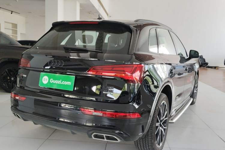 Used Audi Q5L 2025 quattro 45th Anniversary Edition 45 TFSI Prestige Dynamic Model Rear Right 45 Deg