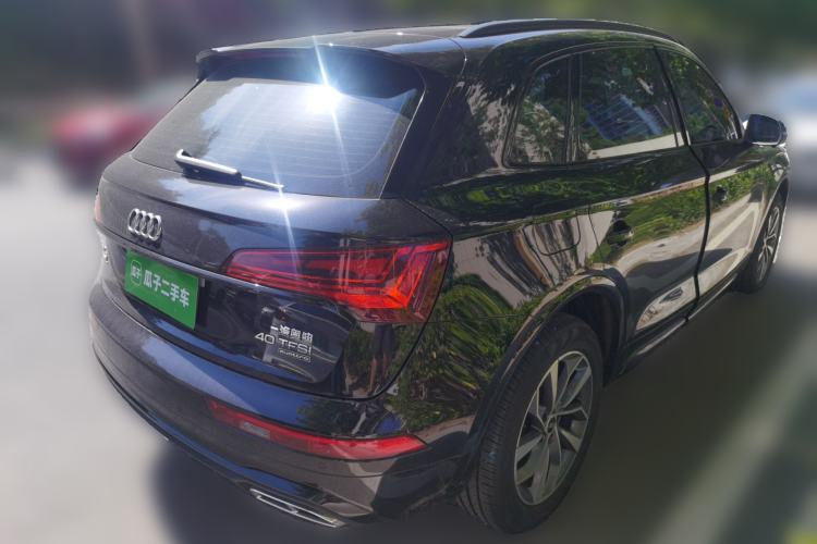 Used Audi Q5L 2025 40 TFSI Luxury Dynamic Edition Rear Right 45 Deg