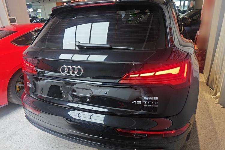 Used Audi Q5L 2025 45 TFSI Luxury Dynamic Edition Rear