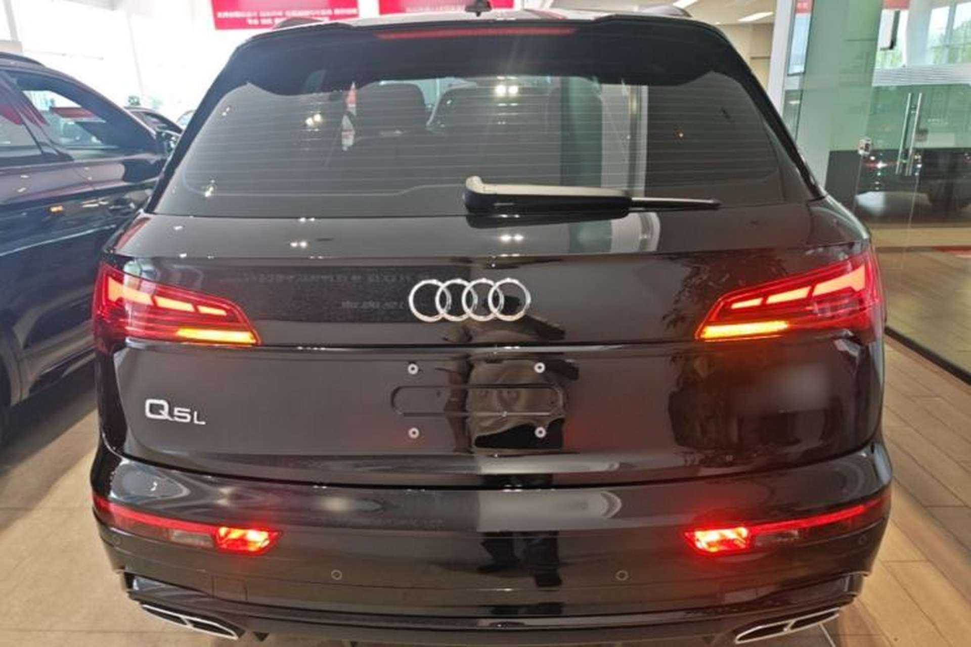 Used Audi Q5L 2025 quattro 45th Anniversary Edition 40 TFSI Luxury Dynamic Model Rear