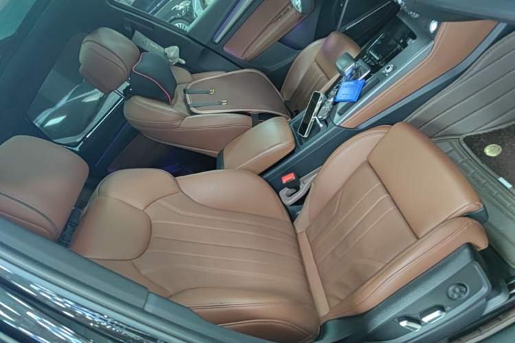Used Audi Q5L 2025 45 TFSI Luxury Dynamic Edition Right Front Seat