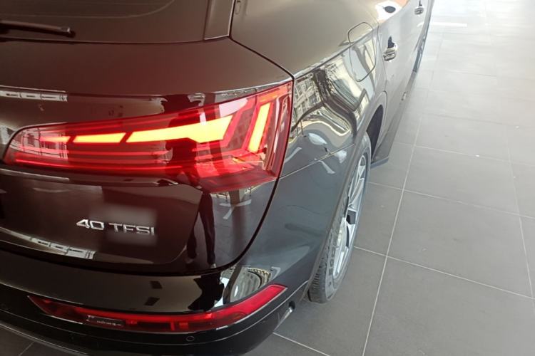 Used Audi Q5L 2025 40 TFSI Luxury Dynamic Edition Right Rear Taillight
