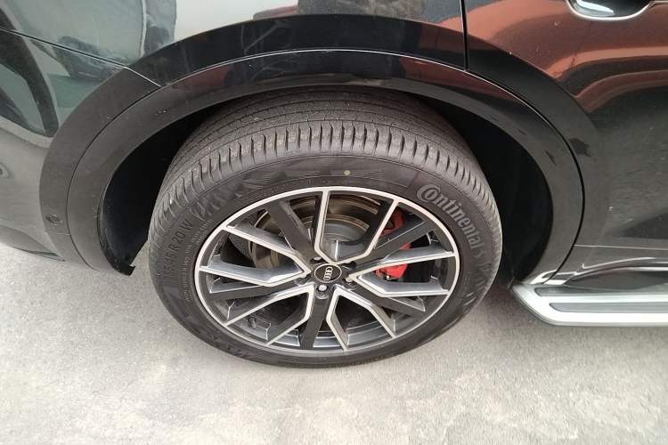 Used Audi Q5L 2025 45 TFSI Prestige Dynamic Edition Right Rear Wheel Hub