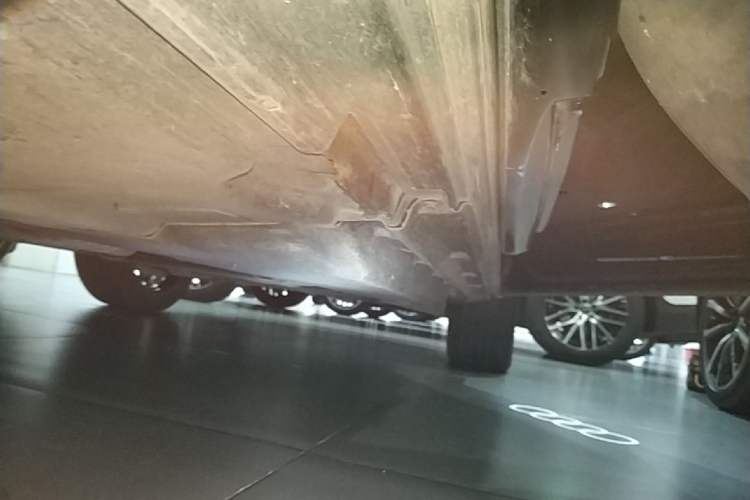 Used Audi Q5L 2025 45 TFSI Luxury Dynamic Edition Right Side Sill
