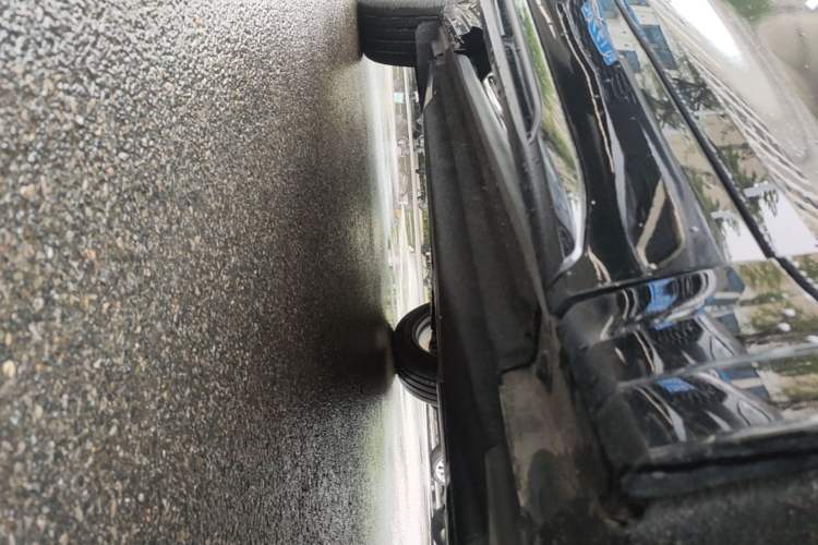 Used Audi Q5L 2025 40 TFSI Luxury Dynamic Edition Right Side Sill