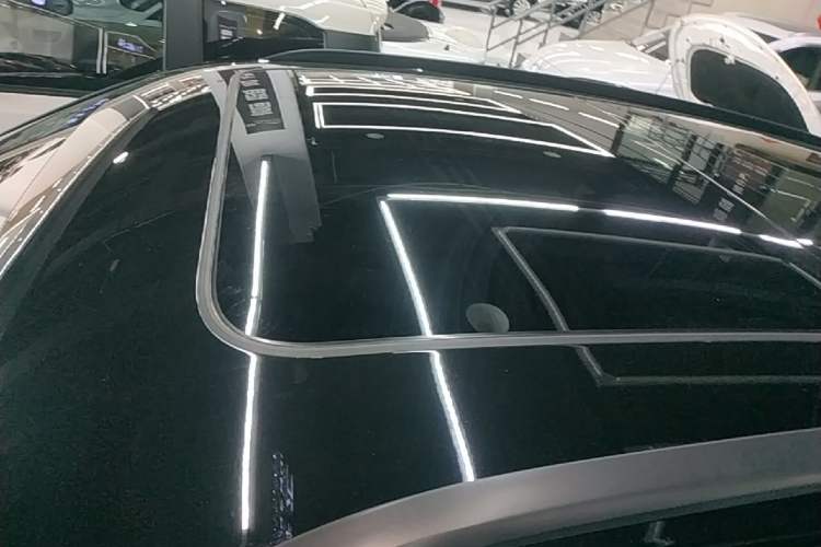 Used Audi Q5L 2025 quattro 45th Anniversary Edition 40 TFSI Luxury Dynamic Model Roof