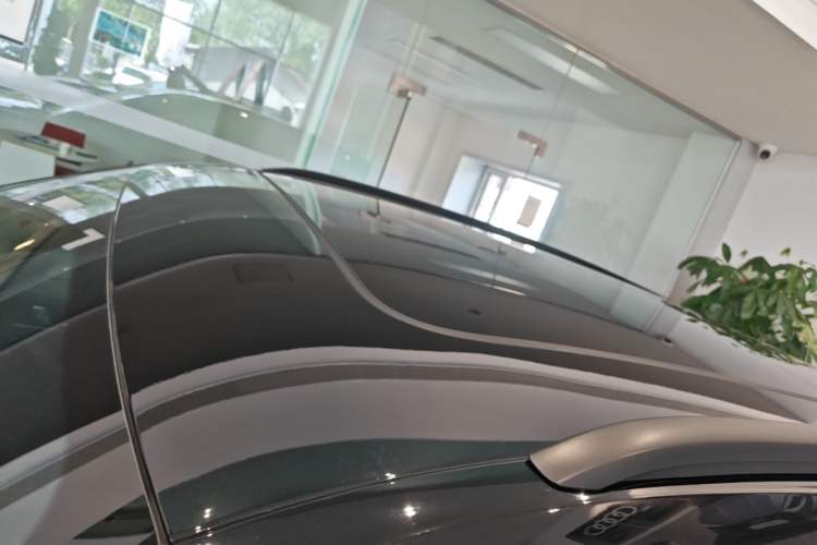Used Audi Q5L 2025 quattro 45th Anniversary Edition 40 TFSI Luxury Dynamic Model Roof