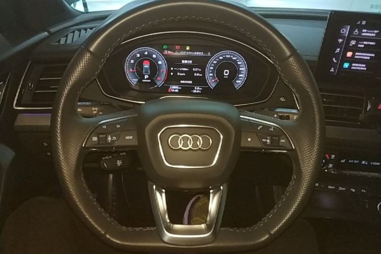 Used Audi Q5L 2025 45 TFSI Luxury Dynamic Edition Steering Wheel