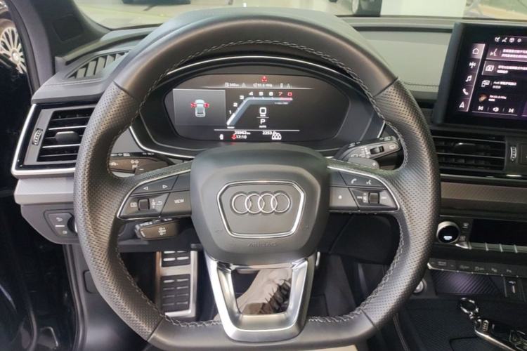 Used Audi Q5L 2025 45 TFSI Luxury Dynamic Edition Steering Wheel