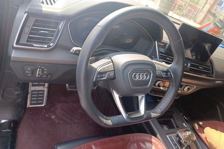 Used Audi Q5L 2025 45 TFSI Luxury Dynamic Edition Steering Wheel