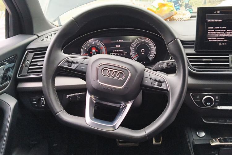 Used Audi Q5L 2025 40 TFSI Luxury Dynamic Edition Steering Wheel