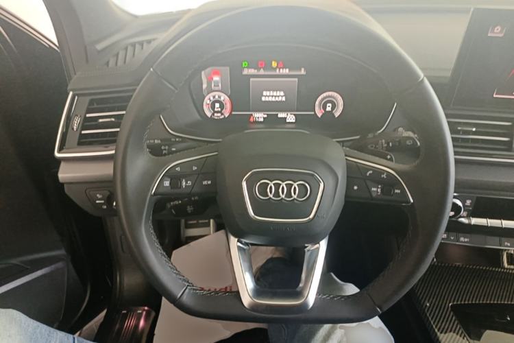 Used Audi Q5L 2025 40 TFSI Luxury Dynamic Edition Steering Wheel