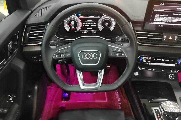 Used Audi Q5L 2025 40 TFSI Luxury Dynamic Edition Steering Wheel
