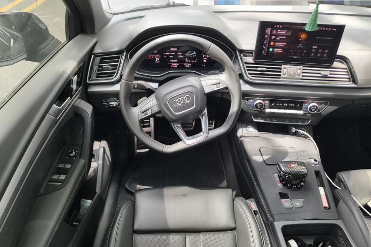 Used Audi Q5L 2025 40 TFSI Luxury Dynamic Edition Steering Wheel
