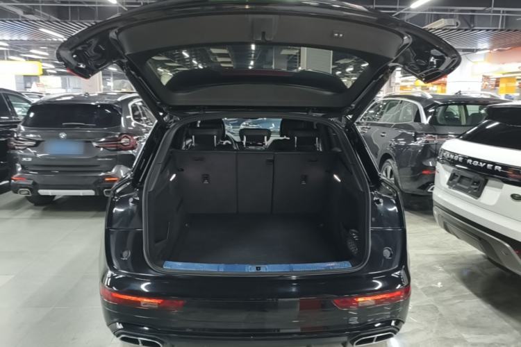 Used Audi Q5L 2025 40 TFSI Luxury Dynamic Edition Trunk