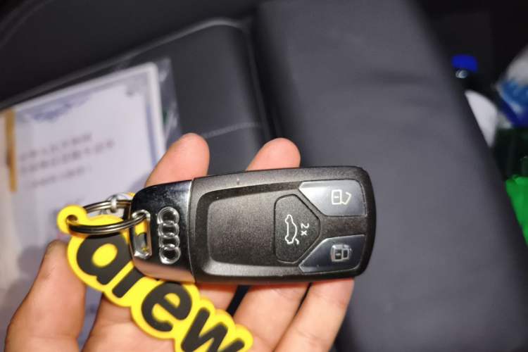 Used Audi Q5L 2025 45 TFSI Prestige Dynamic Edition Vehicle Key